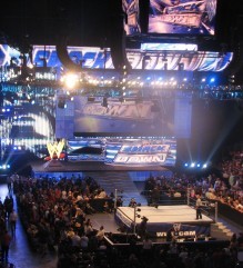 raw crowd