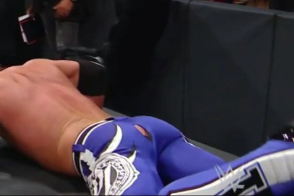 AJ styles bum